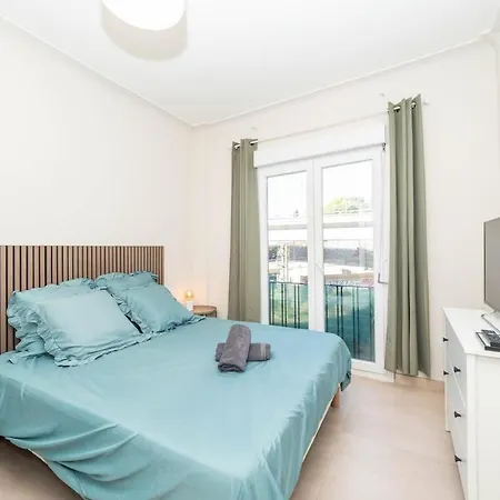 Modern, Bright, And Cozy Lägenhet *